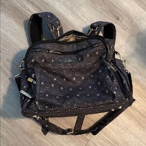 Ju-Ju-Be Black and White Patterned Baby Bag